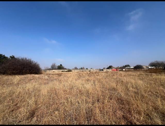 1,256M² VACANT LAND FOR SALE IN KOOKRUS